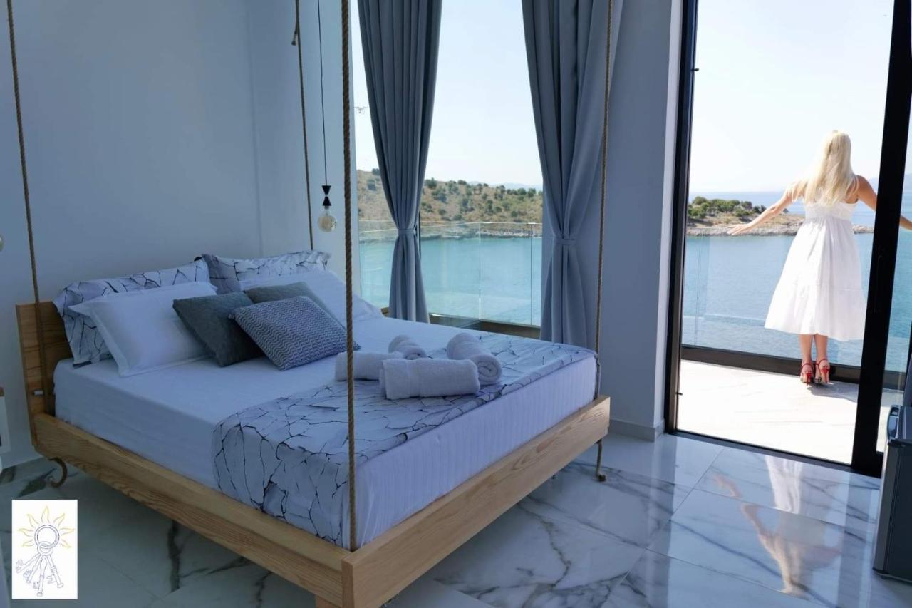 Nili Deluxe Hotel Sarandë Buitenkant foto