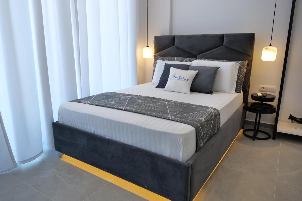 Nili Deluxe Hotel Sarandë Buitenkant foto