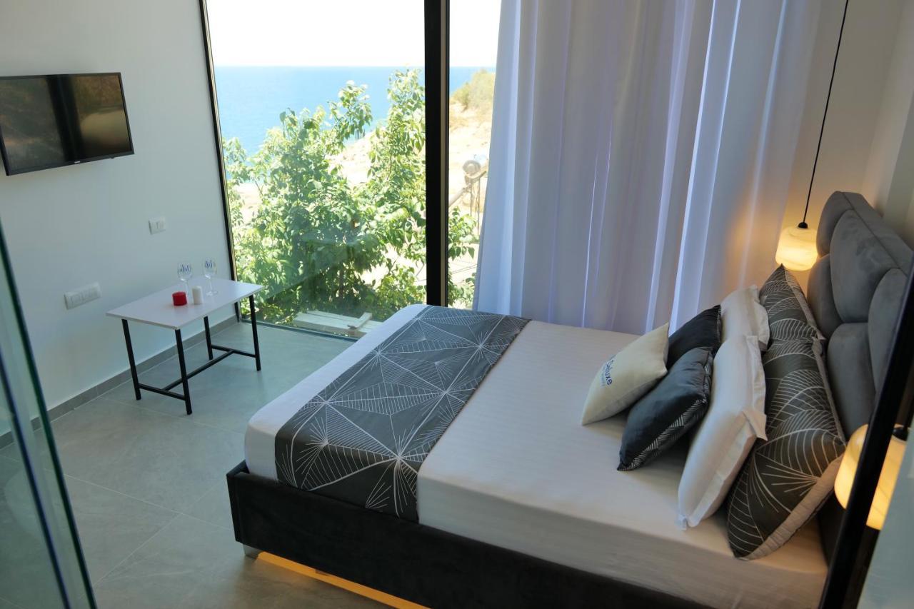 Nili Deluxe Hotel Sarandë Buitenkant foto